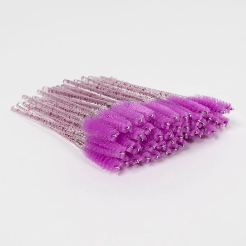 Goupillons cils